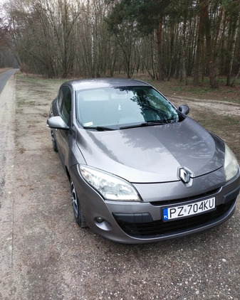 Renault Megane cena 11900 przebieg: 300200, rok produkcji 2009 z Pobiedziska małe 67